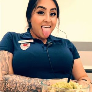 Meet your Posher, Jocelyn